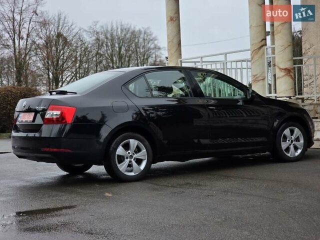 Чорний Шкода Октавія, об'ємом двигуна 2 л та пробігом 228 тис. км за 13999 $, фото 11 на Automoto.ua