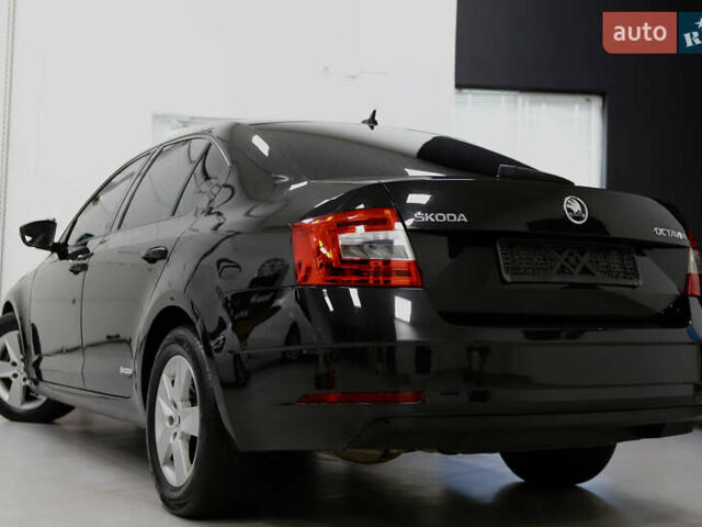 Черный Шкода Октавия, объемом двигателя 1.97 л и пробегом 163 тыс. км за 15900 $, фото 28 на Automoto.ua