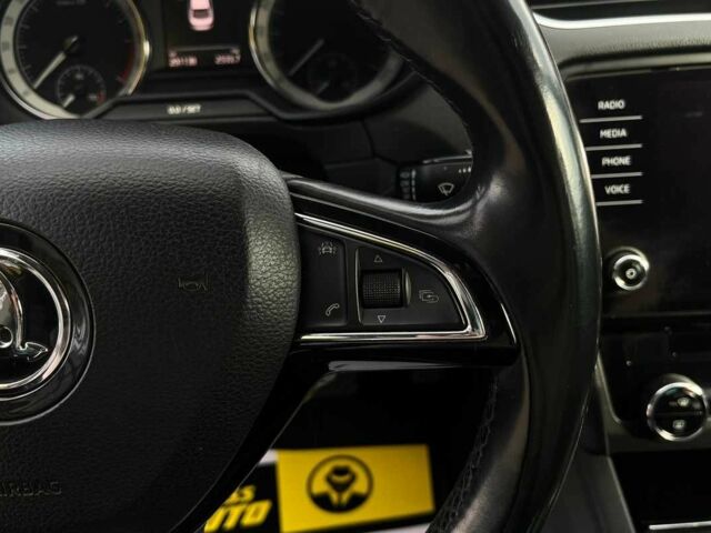 Черный Шкода Октавия, объемом двигателя 2 л и пробегом 291 тыс. км за 14900 $, фото 21 на Automoto.ua