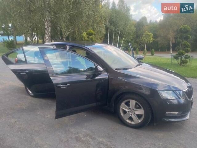 Чорний Шкода Октавія, об'ємом двигуна 1.6 л та пробігом 210 тис. км за 11900 $, фото 26 на Automoto.ua