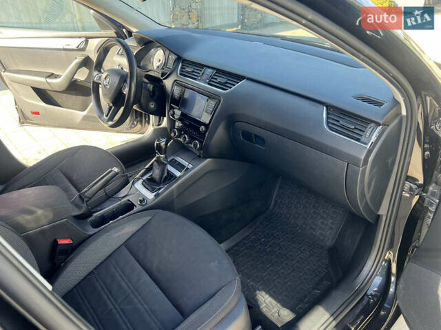 Чорний Шкода Октавія, об'ємом двигуна 1.4 л та пробігом 357 тис. км за 10500 $, фото 14 на Automoto.ua