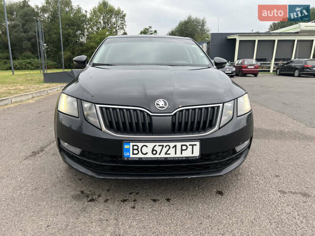 Чорний Шкода Октавія, об'ємом двигуна 1.4 л та пробігом 357 тис. км за 10500 $, фото 3 на Automoto.ua