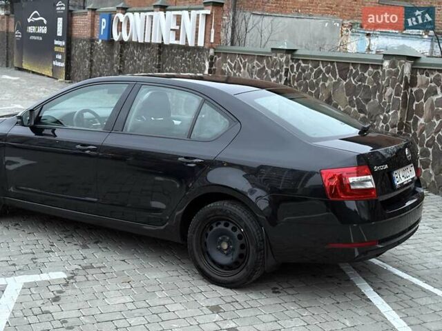 Черный Шкода Октавия, объемом двигателя 1.4 л и пробегом 117 тыс. км за 14100 $, фото 6 на Automoto.ua