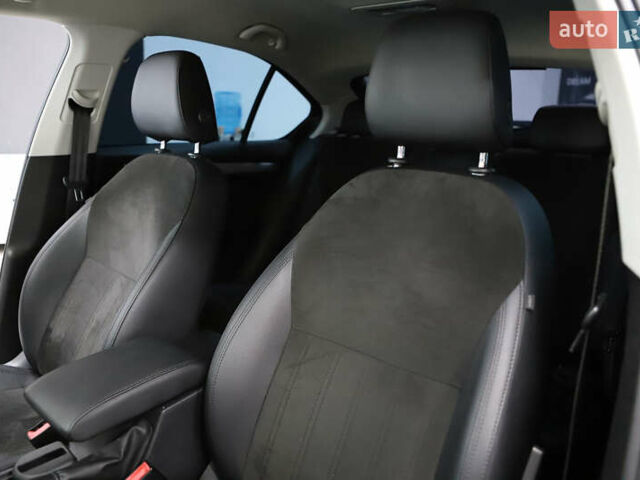 Черный Шкода Октавия, объемом двигателя 1.97 л и пробегом 163 тыс. км за 15900 $, фото 43 на Automoto.ua