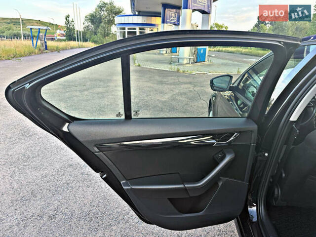 Черный Шкода Октавия, объемом двигателя 2.01 л и пробегом 165 тыс. км за 18550 $, фото 48 на Automoto.ua