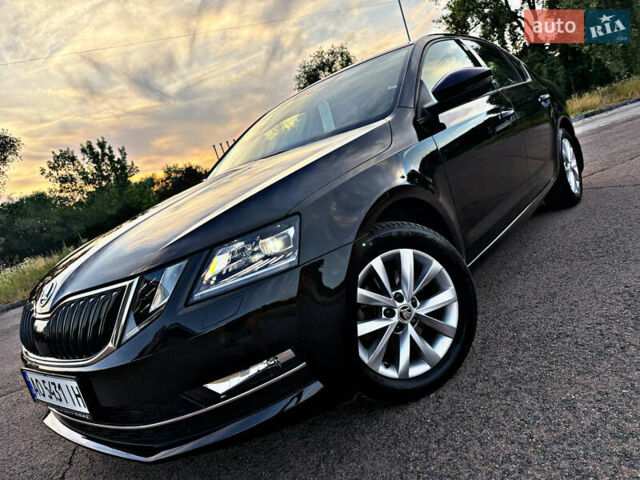 Черный Шкода Октавия, объемом двигателя 2.01 л и пробегом 165 тыс. км за 18550 $, фото 17 на Automoto.ua