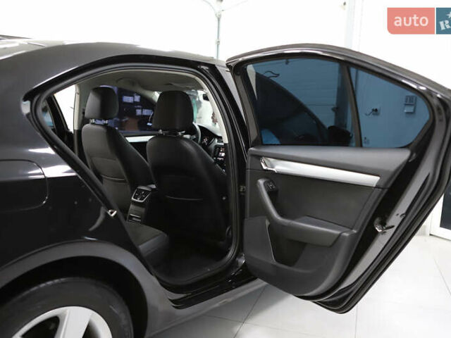 Черный Шкода Октавия, объемом двигателя 1.97 л и пробегом 163 тыс. км за 15900 $, фото 68 на Automoto.ua