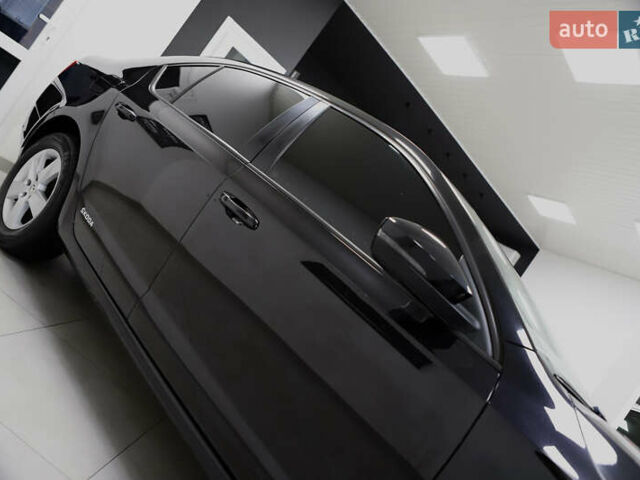 Черный Шкода Октавия, объемом двигателя 1.97 л и пробегом 163 тыс. км за 15900 $, фото 26 на Automoto.ua