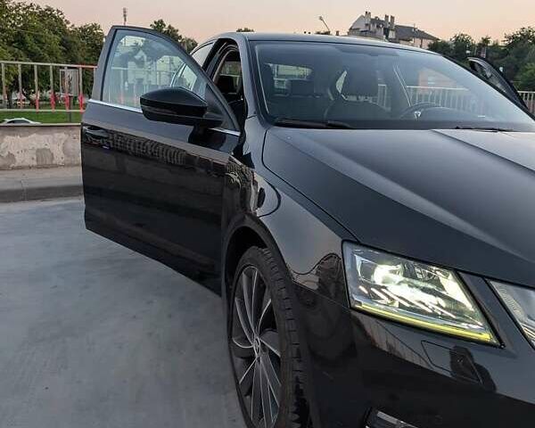 Черный Шкода Октавия, объемом двигателя 1.97 л и пробегом 195 тыс. км за 18200 $, фото 3 на Automoto.ua