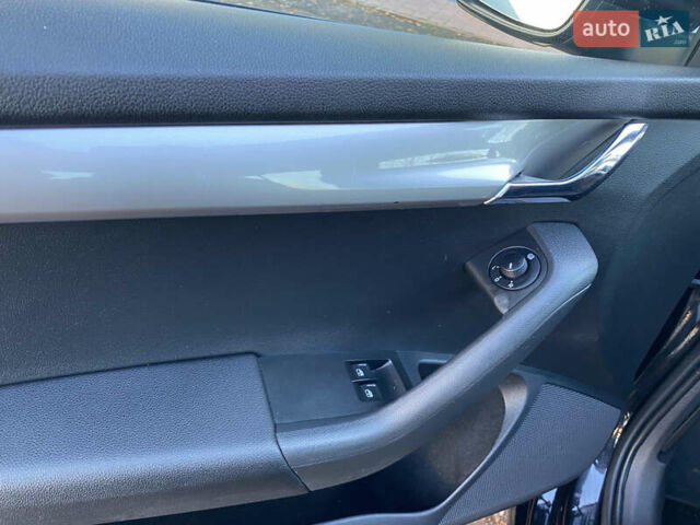 Черный Шкода Октавия, объемом двигателя 1.6 л и пробегом 232 тыс. км за 10700 $, фото 19 на Automoto.ua