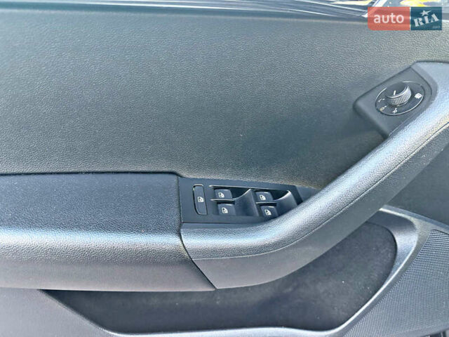 Чорний Шкода Октавія, об'ємом двигуна 2.01 л та пробігом 165 тис. км за 18550 $, фото 45 на Automoto.ua