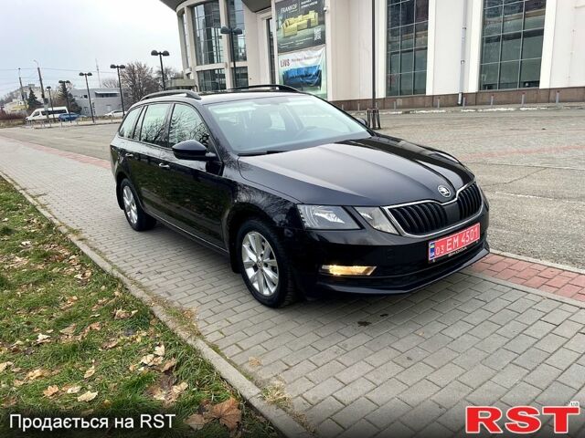 Чорний Шкода Октавія, об'ємом двигуна 16 л та пробігом 166 тис. км за 13999 $, фото 4 на Automoto.ua