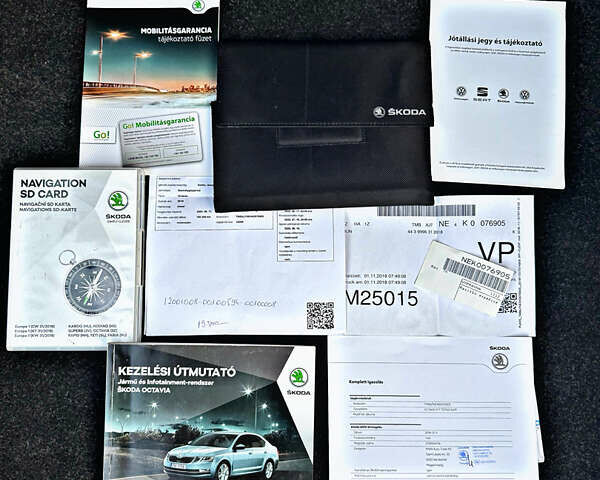 Черный Шкода Октавия, объемом двигателя 2.01 л и пробегом 165 тыс. км за 18550 $, фото 80 на Automoto.ua