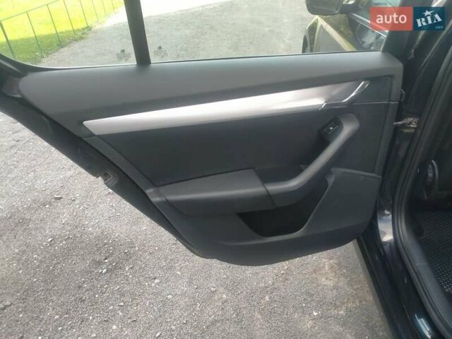 Чорний Шкода Октавія, об'ємом двигуна 1.6 л та пробігом 210 тис. км за 11900 $, фото 38 на Automoto.ua