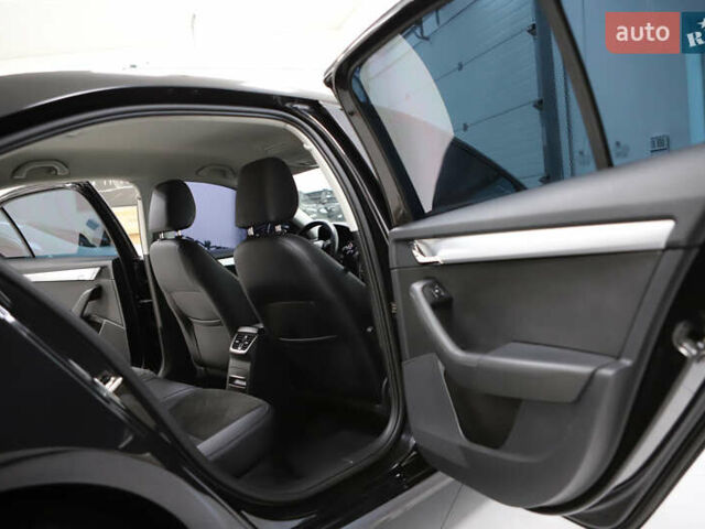 Черный Шкода Октавия, объемом двигателя 1.97 л и пробегом 163 тыс. км за 15900 $, фото 69 на Automoto.ua