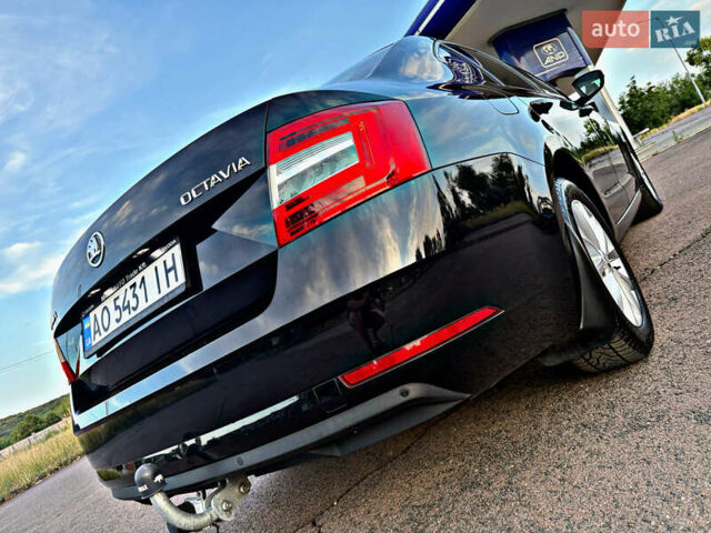 Черный Шкода Октавия, объемом двигателя 2.01 л и пробегом 165 тыс. км за 18550 $, фото 14 на Automoto.ua