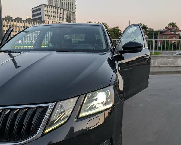 Черный Шкода Октавия, объемом двигателя 1.97 л и пробегом 195 тыс. км за 18200 $, фото 1 на Automoto.ua