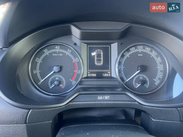 Чорний Шкода Октавія, об'ємом двигуна 1.4 л та пробігом 357 тис. км за 10500 $, фото 7 на Automoto.ua