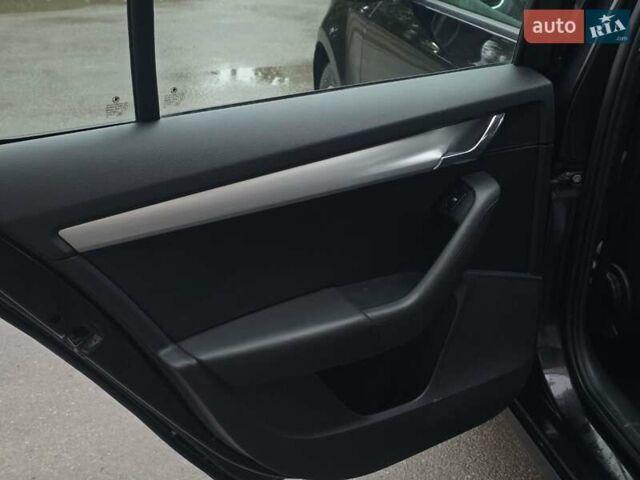 Чорний Шкода Октавія, об'ємом двигуна 2 л та пробігом 228 тис. км за 13999 $, фото 22 на Automoto.ua
