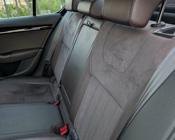 Черный Шкода Октавия, объемом двигателя 1.97 л и пробегом 195 тыс. км за 18200 $, фото 29 на Automoto.ua