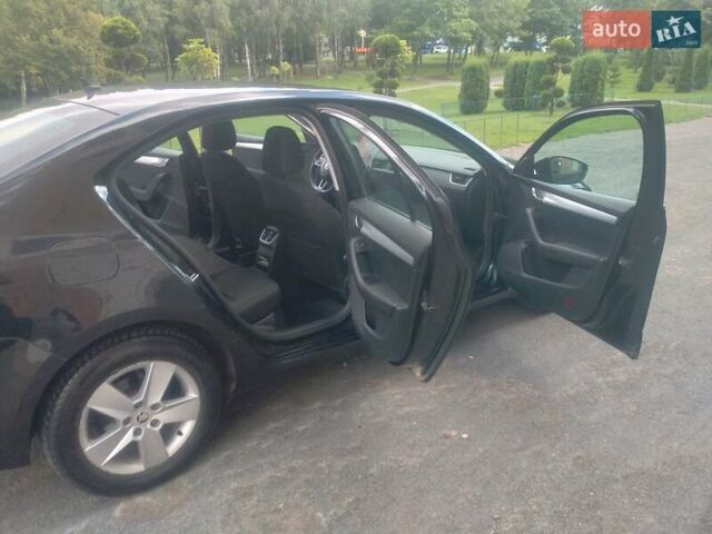Чорний Шкода Октавія, об'ємом двигуна 1.6 л та пробігом 210 тис. км за 11900 $, фото 31 на Automoto.ua