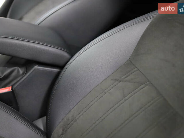 Черный Шкода Октавия, объемом двигателя 1.97 л и пробегом 163 тыс. км за 15900 $, фото 45 на Automoto.ua