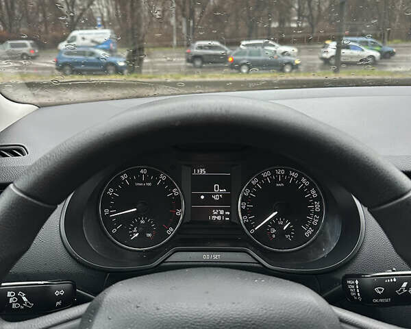 Черный Шкода Октавия, объемом двигателя 1.4 л и пробегом 119 тыс. км за 11500 $, фото 23 на Automoto.ua