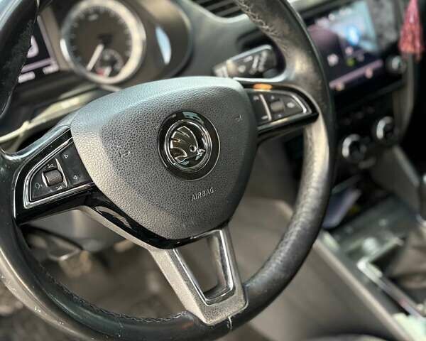 Шкода Октавія 2018 у Мукачеве на Automoto.ua Чорний Шкода Октавія, об'ємом двигуна 1.6 л та пробігом 229 тис. км за 13300 $, фото 7 на Automoto.ua