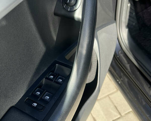 Чорний Шкода Октавія, об'ємом двигуна 1.4 л та пробігом 357 тис. км за 10500 $, фото 11 на Automoto.ua