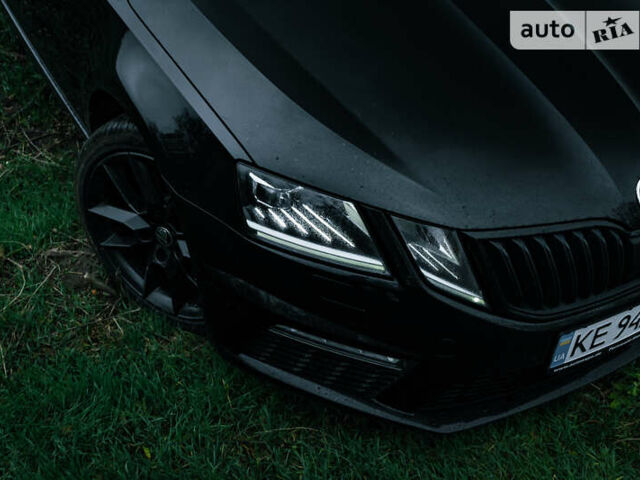 Шкода Октавия 2018 в Кривом Роге на Automoto.ua Черный Шкода Октавия, объемом двигателя 1.97 л и пробегом 166 тыс. км за 23600 $, фото 11 на Automoto.ua