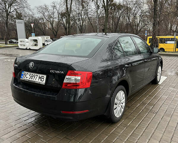 Черный Шкода Октавия, объемом двигателя 1.4 л и пробегом 119 тыс. км за 11500 $, фото 9 на Automoto.ua