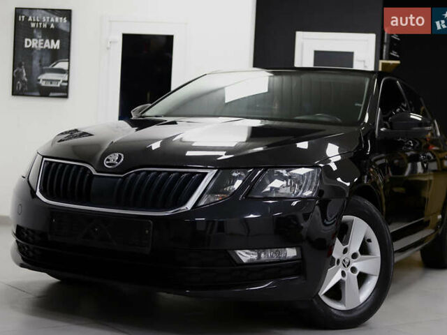 Черный Шкода Октавия, объемом двигателя 1.97 л и пробегом 163 тыс. км за 15900 $, фото 8 на Automoto.ua