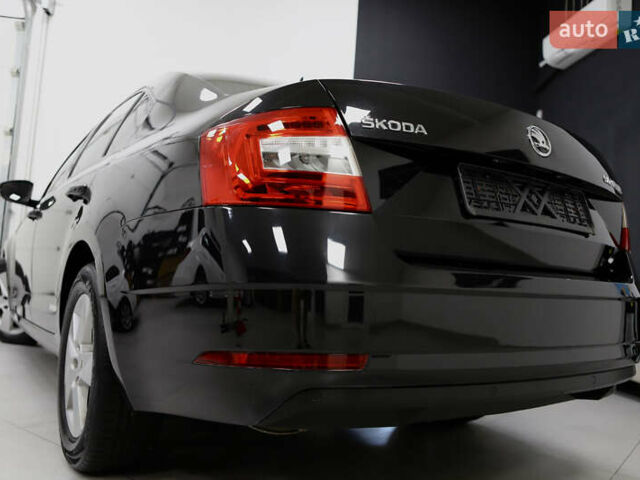 Черный Шкода Октавия, объемом двигателя 1.97 л и пробегом 163 тыс. км за 15900 $, фото 30 на Automoto.ua