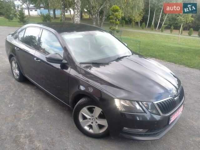Чорний Шкода Октавія, об'ємом двигуна 1.6 л та пробігом 210 тис. км за 11900 $, фото 6 на Automoto.ua
