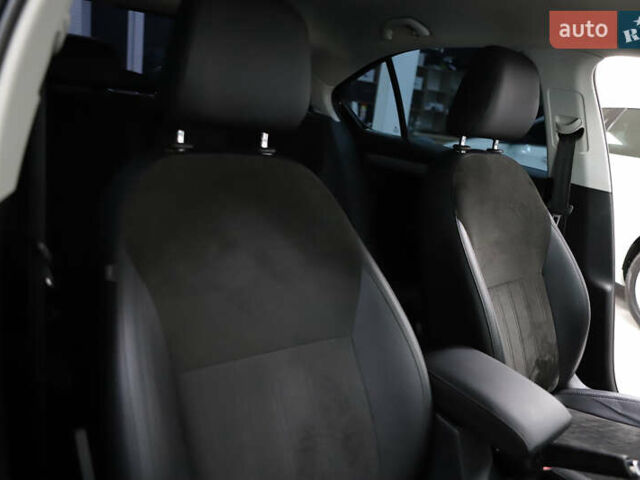 Черный Шкода Октавия, объемом двигателя 1.97 л и пробегом 163 тыс. км за 15900 $, фото 65 на Automoto.ua