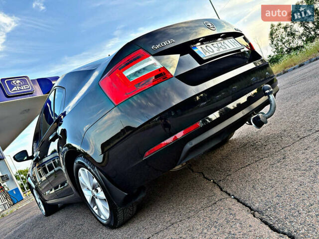 Чорний Шкода Октавія, об'ємом двигуна 2.01 л та пробігом 165 тис. км за 18550 $, фото 13 на Automoto.ua