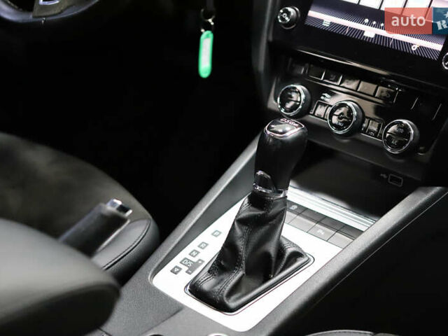 Черный Шкода Октавия, объемом двигателя 1.97 л и пробегом 163 тыс. км за 15900 $, фото 75 на Automoto.ua