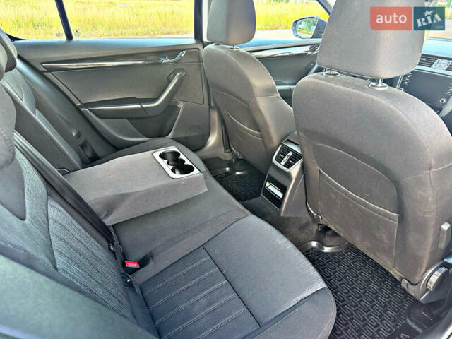 Черный Шкода Октавия, объемом двигателя 2.01 л и пробегом 165 тыс. км за 18550 $, фото 53 на Automoto.ua