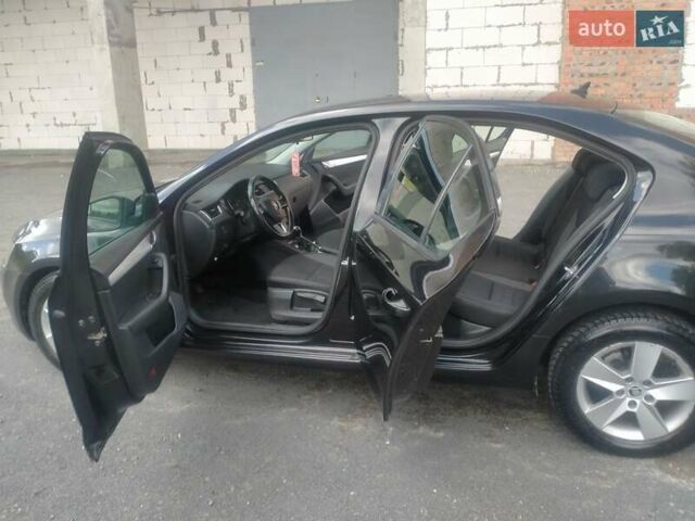 Чорний Шкода Октавія, об'ємом двигуна 1.6 л та пробігом 210 тис. км за 11900 $, фото 25 на Automoto.ua