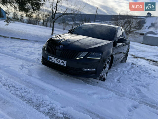 Черный Шкода Октавия, объемом двигателя 1.6 л и пробегом 221 тыс. км за 15200 $, фото 27 на Automoto.ua
