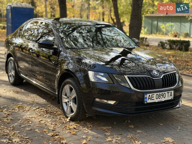 Черный Шкода Октавия, объемом двигателя 1.6 л и пробегом 99 тыс. км за 15700 $, фото 13 на Automoto.ua
