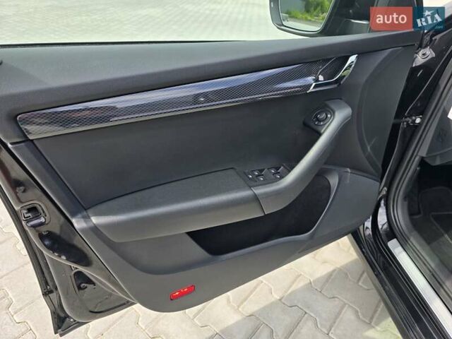 Чорний Шкода Октавія, об'ємом двигуна 1.97 л та пробігом 141 тис. км за 24300 $, фото 27 на Automoto.ua