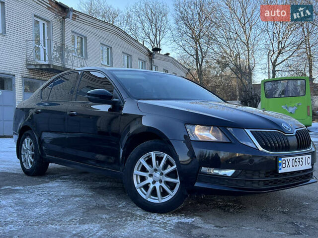 Черный Шкода Октавия, объемом двигателя 1.6 л и пробегом 220 тыс. км за 11650 $, фото 27 на Automoto.ua