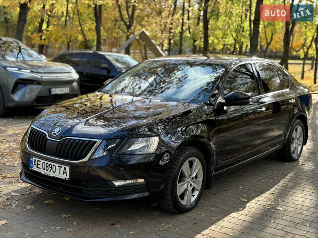 Черный Шкода Октавия, объемом двигателя 1.6 л и пробегом 99 тыс. км за 15700 $, фото 15 на Automoto.ua