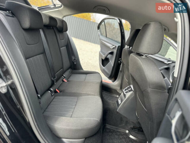 Шкода Октавия 2019 в Береговом на Automoto.ua Черный Шкода Октавия, объемом двигателя 1.97 л и пробегом 244 тыс. км за 15500 $, фото 19 на Automoto.ua