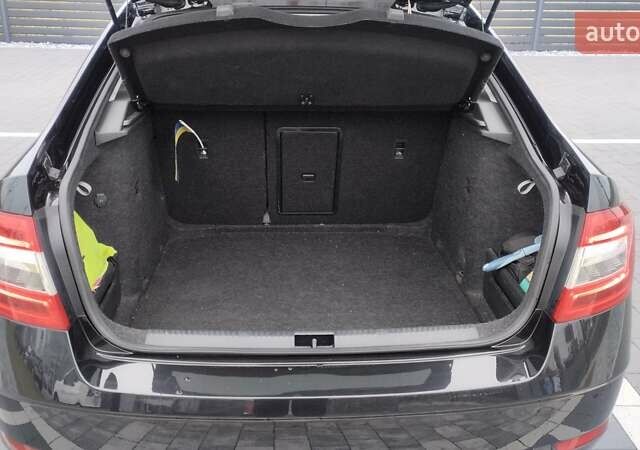 Чорний Шкода Октавія, об'ємом двигуна 1.6 л та пробігом 178 тис. км за 14300 $, фото 16 на Automoto.ua