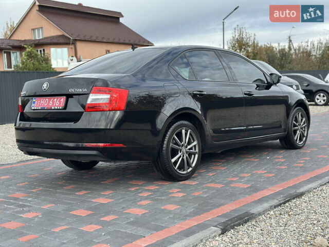 Шкода Октавия 2019 в Береговом на Automoto.ua Черный Шкода Октавия, объемом двигателя 1.97 л и пробегом 244 тыс. км за 15500 $, фото 10 на Automoto.ua