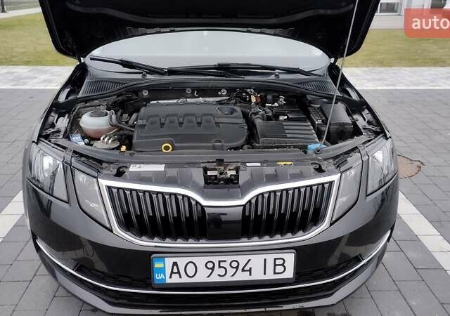 Чорний Шкода Октавія, об'ємом двигуна 1.6 л та пробігом 178 тис. км за 14300 $, фото 14 на Automoto.ua