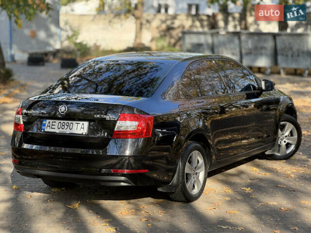 Черный Шкода Октавия, объемом двигателя 1.6 л и пробегом 99 тыс. км за 15700 $, фото 3 на Automoto.ua