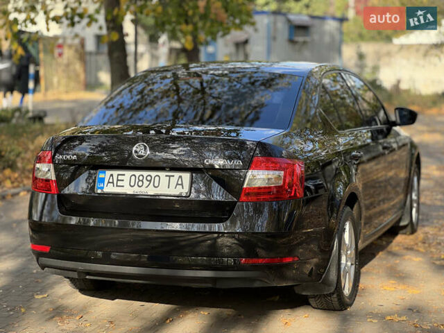Черный Шкода Октавия, объемом двигателя 1.6 л и пробегом 99 тыс. км за 15700 $, фото 11 на Automoto.ua